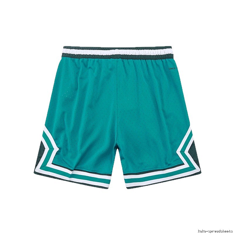 AJ sporty green shorts