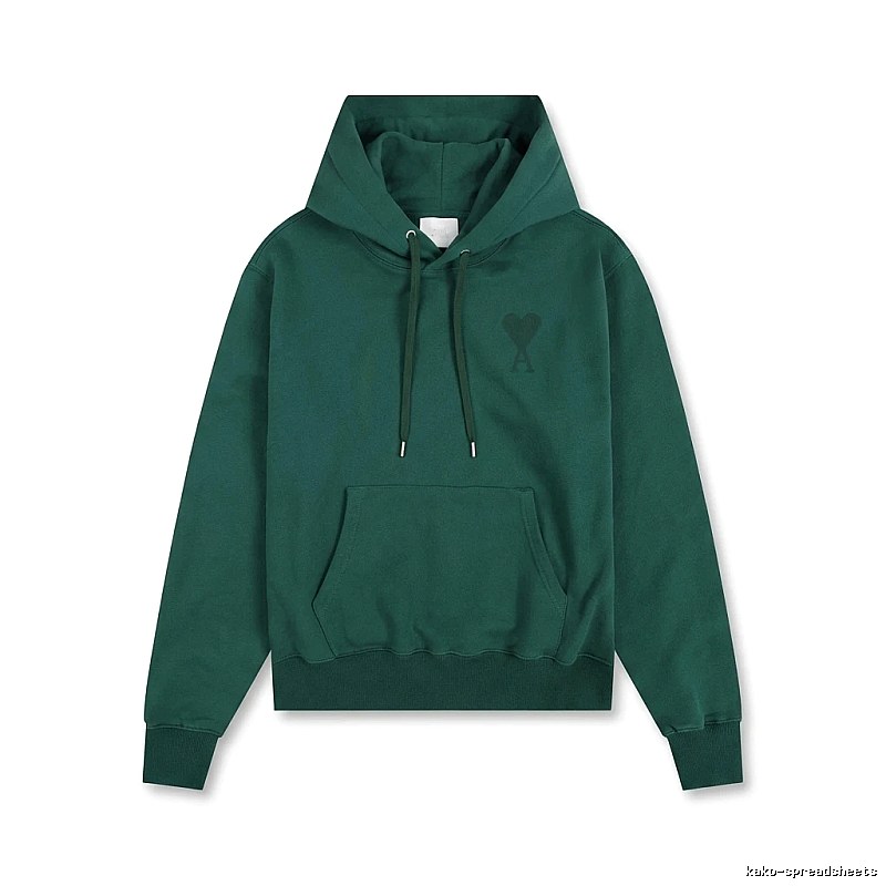 AMI's simple and loving style hoodie.