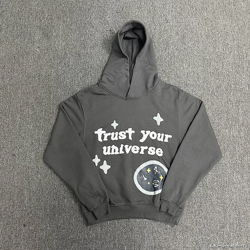 Broken Hearts Style H216 Skull Graphic Hoodie Streetwear Look
