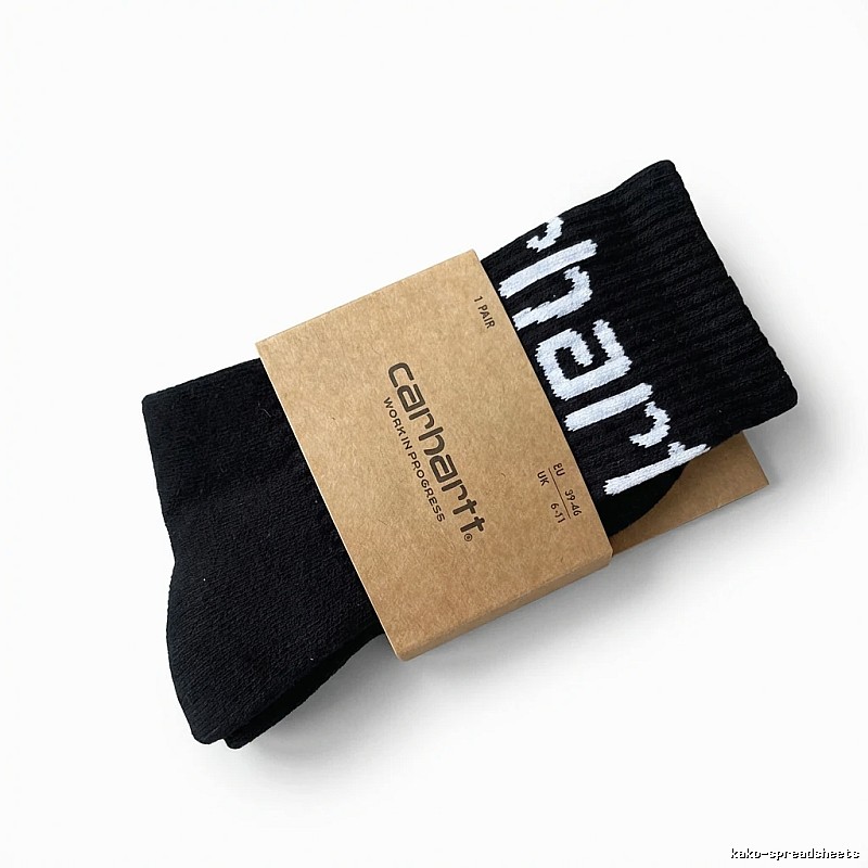 Carhartt trendy brand black and white socks