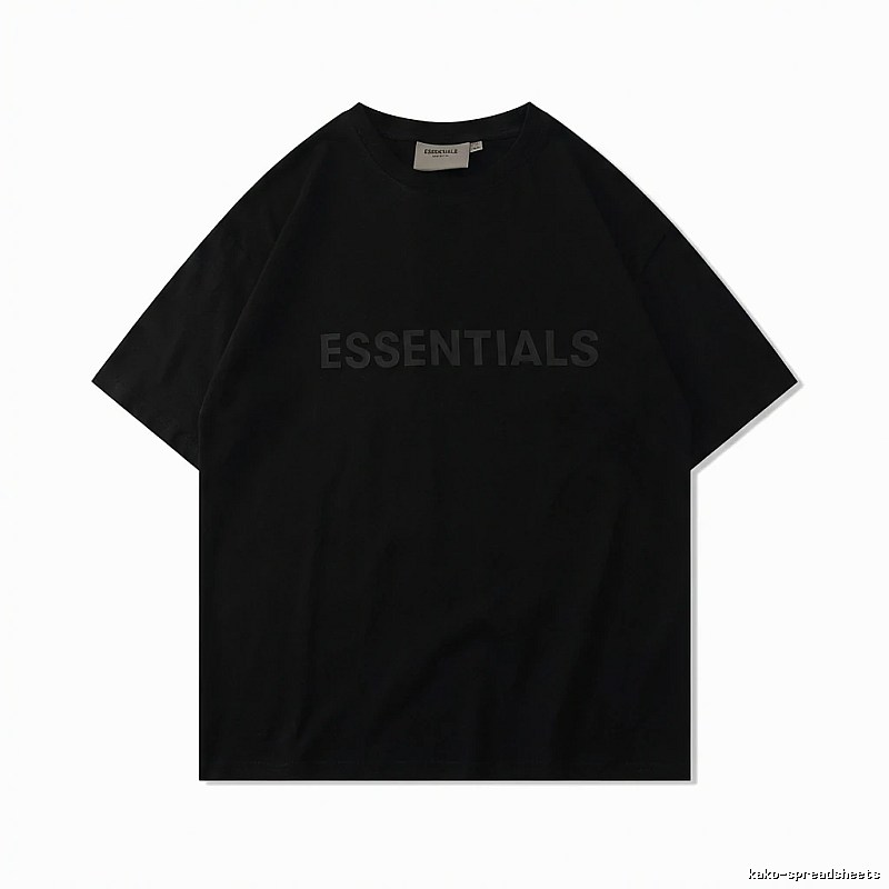 ESSENTIALS minimalist style black short-sleeve