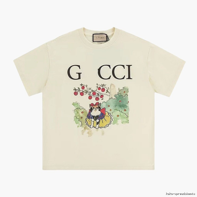 Gucci Vintage-Style Off-White Cat Print T-Shirt