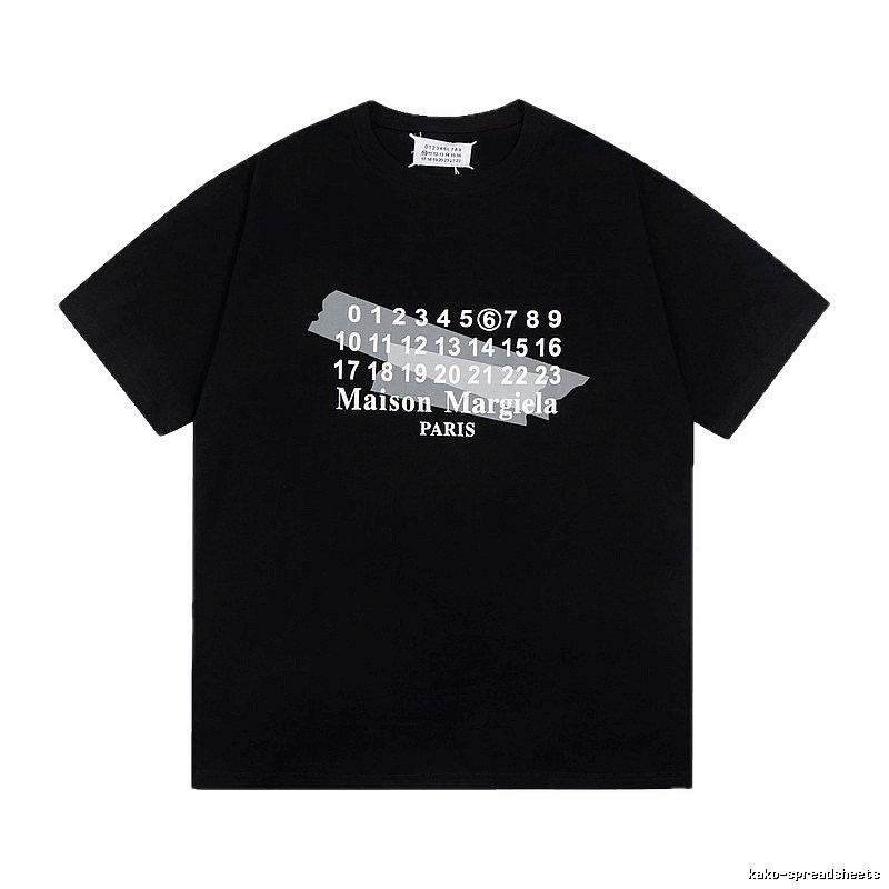 Maison Margiela Number Series Trendy Cool Black Short Sleeve T-Shirt