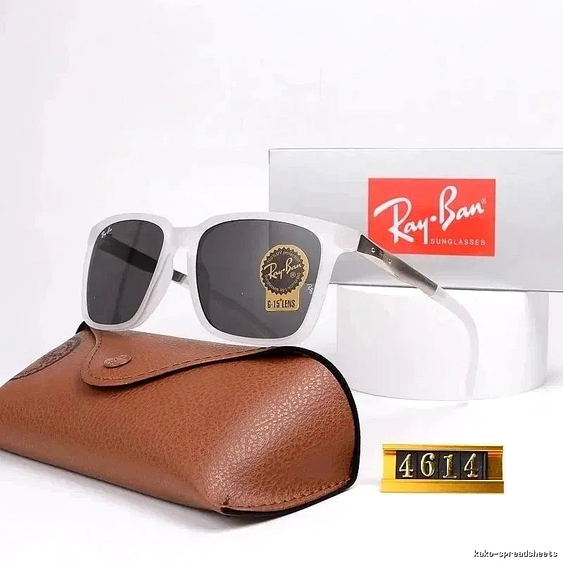 Ray-Ban Daily Wayfarer sunglasses Black Square Frame for City Outfits