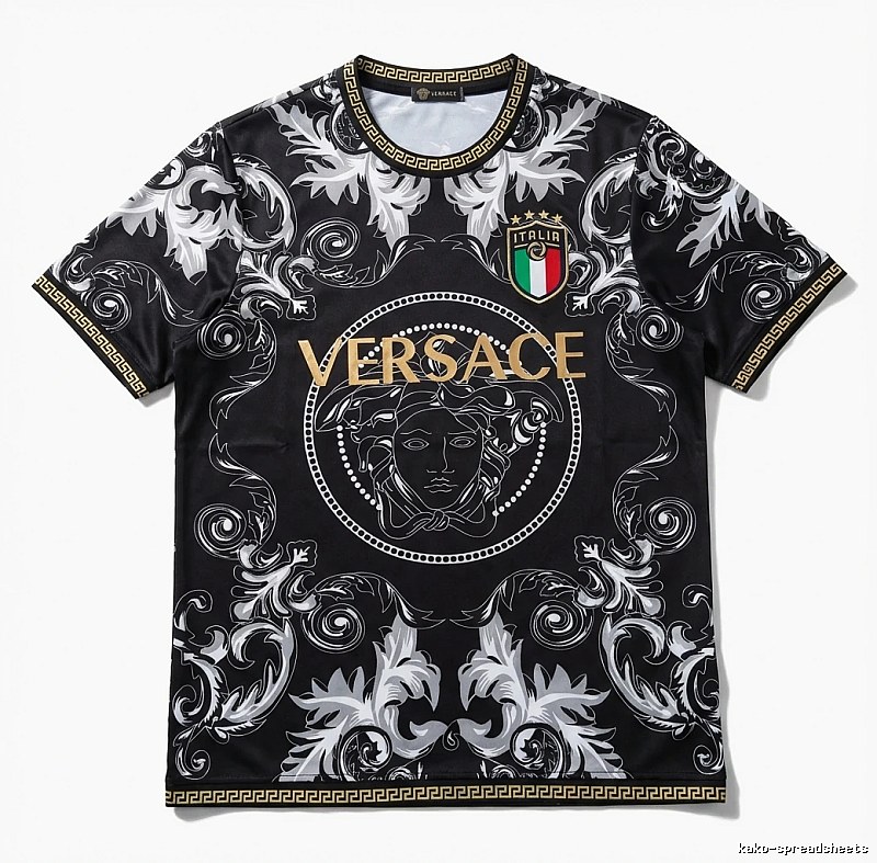 Stussy retro-style black-based T-shirt