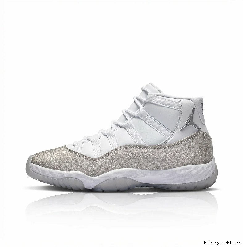 Trendy Silver and White Jordan AJ11 Sports Shoes